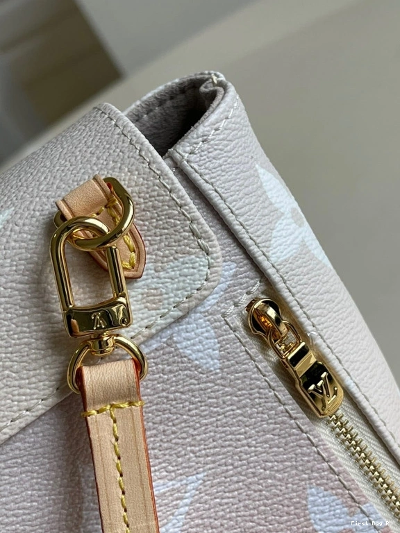 First bags ru LOUIS TINY BACKPACK VUITTON 0823